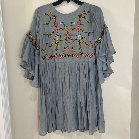 NWT Umgee Embroidered Dress in Cool Grey - Picture 5 of 16